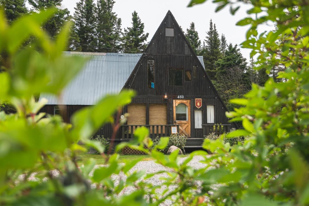 Au Sommet Du Fjord Hostel Sacre-Coeur ภายนอก รูปภาพ